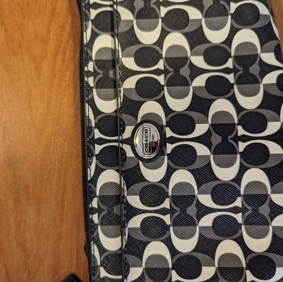 Coach Wristlet - Picture 2 of 3